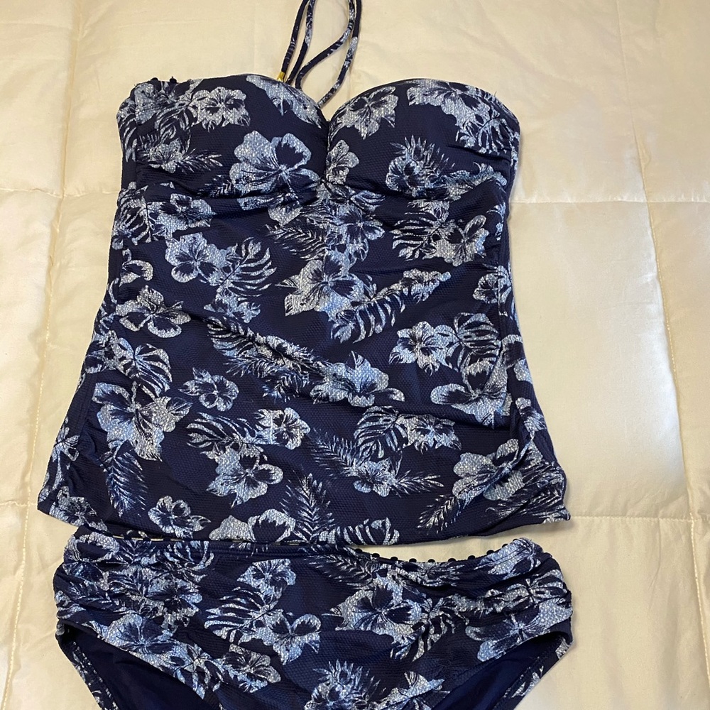 Tommy Bahama Tankini (bandeau top)